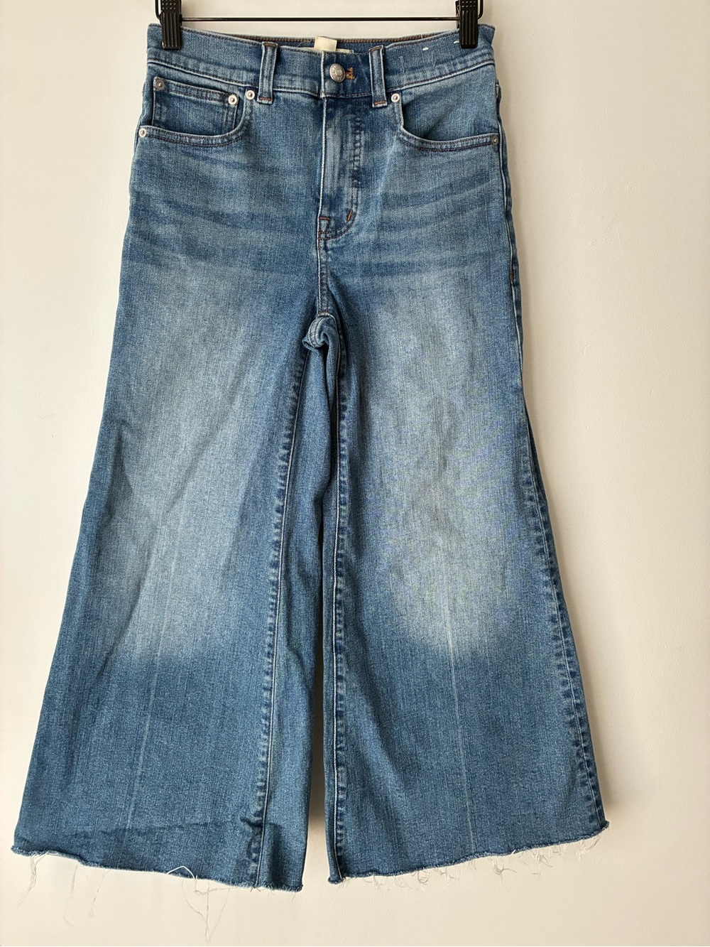 Madewell Jeans Women’s 24 Petite Flared Wide Leg Jeans High Rise Raw Hem Blue